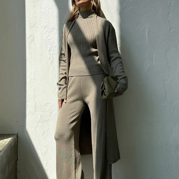 The Vienna Minimalist Knit Set