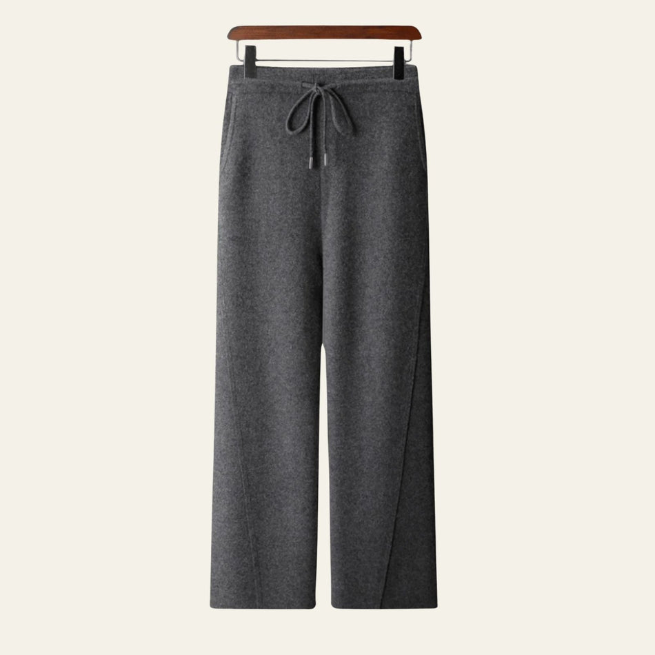 The Vienna Cashmere Relaxed Sweatpant